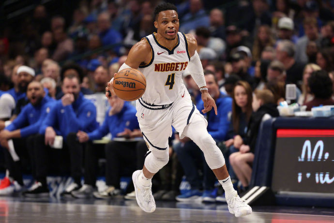 NBA常规赛前瞻 独行侠vs湖人 数据-预测(2025年02月26日)